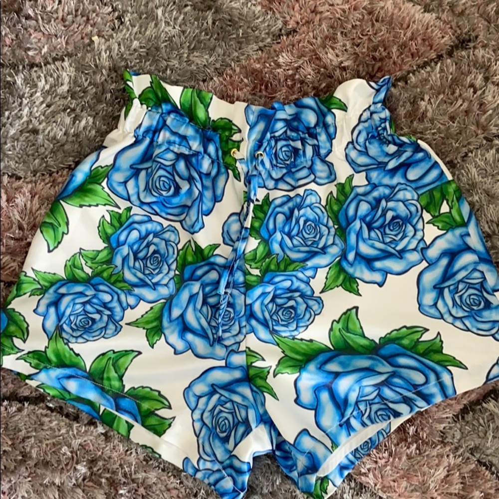 JoyRich Paperbag waist shorts